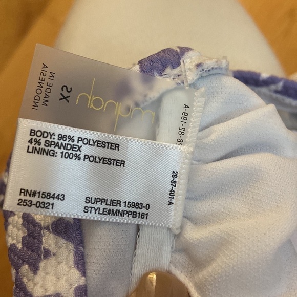 Mynah bikini top, padded, size XS, NWOT - Picture 6 of 6